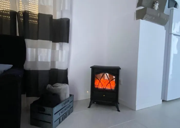 بيت للعطل The Cedar Tree House