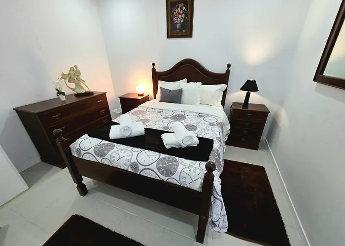 بيت للعطل The Cedar Tree House