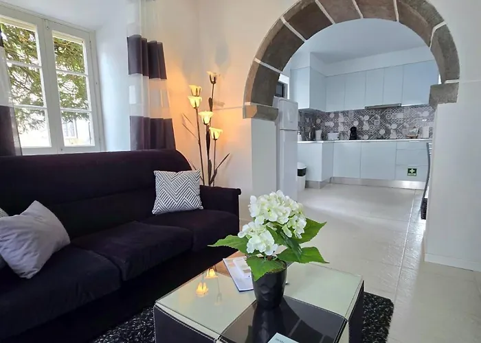 The Cedar Tree House بيت للعطل *